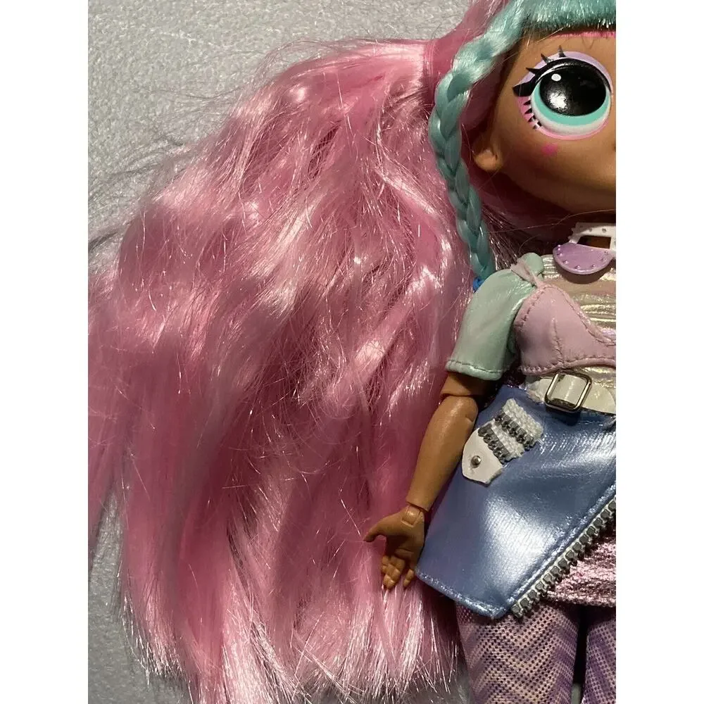 LOL Surprise OMG Candylicious fashion doll Articulated‎